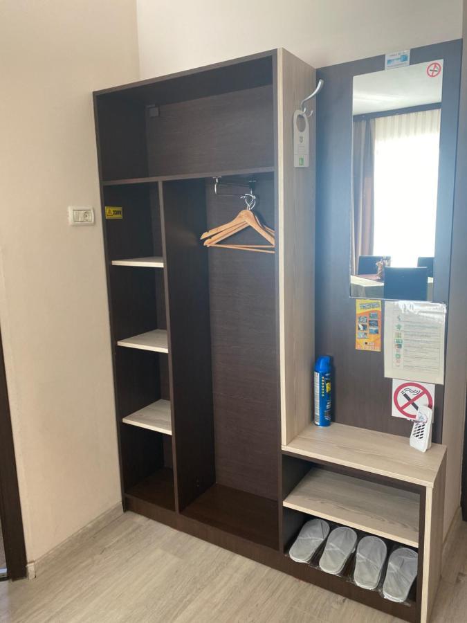 Pensiunea Damiro Orşova Esterno foto